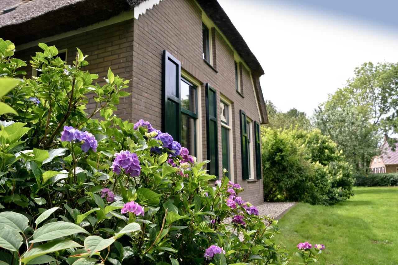 Bij Ons Op 20 Bed and Breakfast Nijeveen Exteriör bild